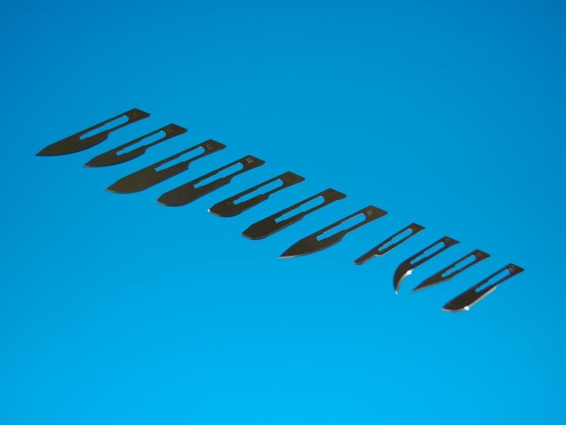 Präzisa Plus Skalpellklingen Fig.11 AP 100 Carbon, zu Griff 3,3I,5,9